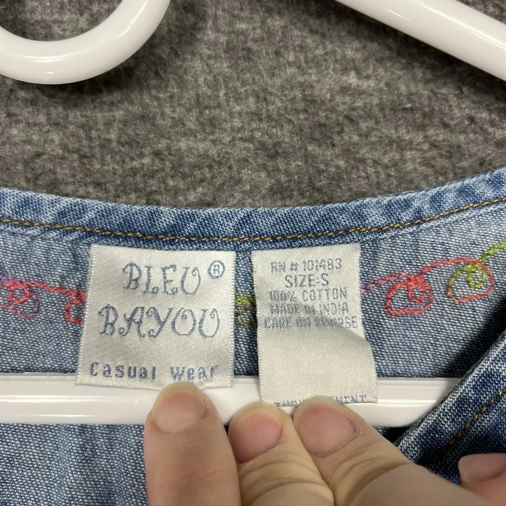 Bleu Bayou Denim Jean Blouse Shirt Womens S Embroidered Floral Cottagecore Y2K - Picture 11 of 16